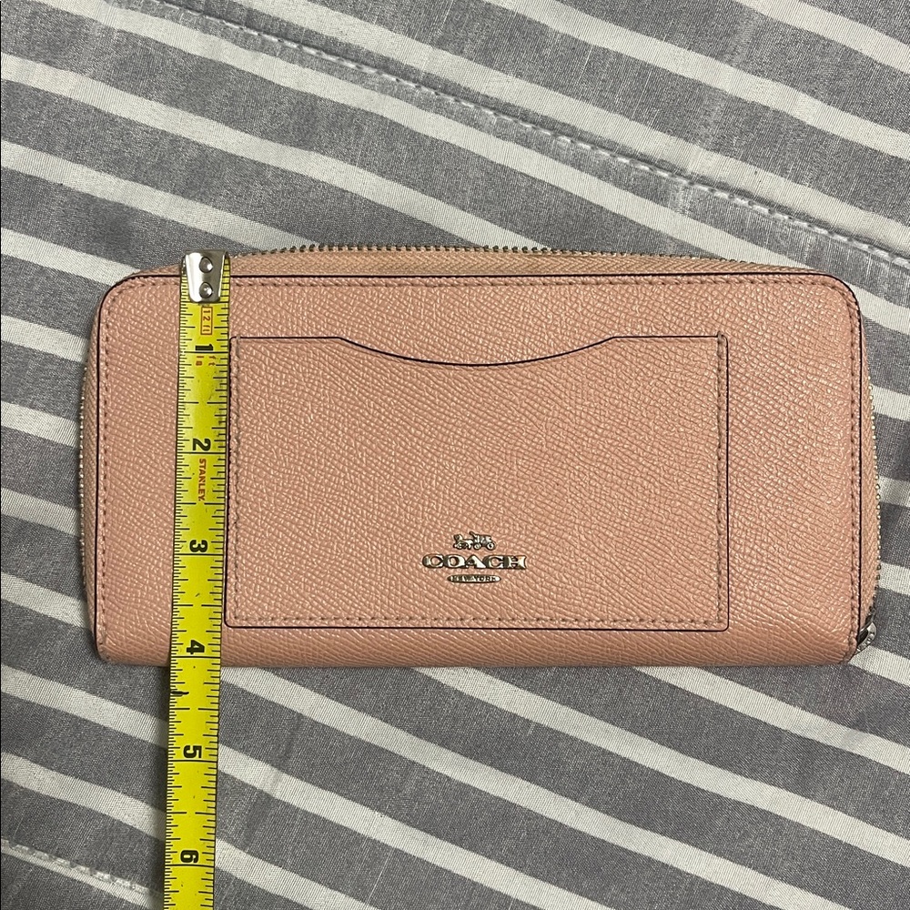 Coach Blush Leather Wallet - Picture 5 of 7